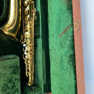 Vintage Silvertone Tenor Saxophone with Mouthpiece, Hard Case – Ready to Play 🎷 image 22