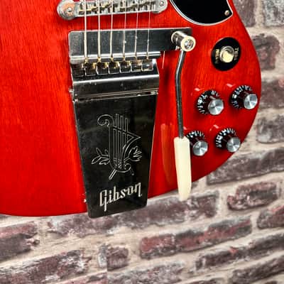 Gibson SG Standard 61's Maestro Vibrola Cherry OCCASION image 14