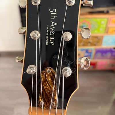 Godin 5th Avenue Kingpin Left-Handed 2010s - Cognac Burst image 3