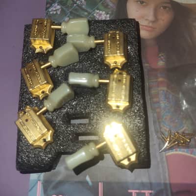 Gibson Deluxe tuners gold image 1