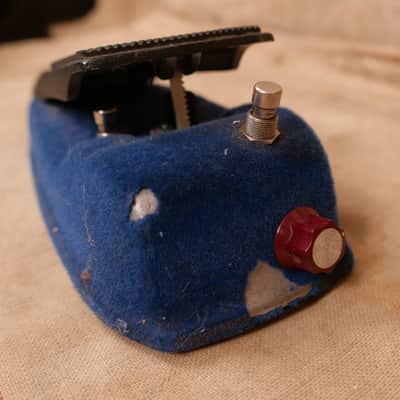 Foxx Fuzz / Wah / Volume 1970's Blue image 4