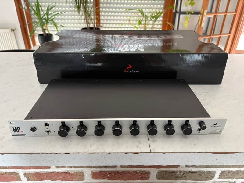 Antelope Audio MP8d 8-Channel Mic Preamp with A/D Converter 2010s - Silver image 1