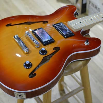 Fender Squier Affinity Series Starcaster Deluxe Electric Guitar, Sienna Sunburst image 3
