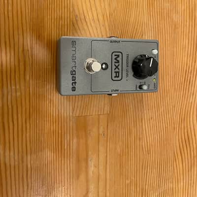 MXR M135 Smart Gate 2004 - Present - Gray image 1