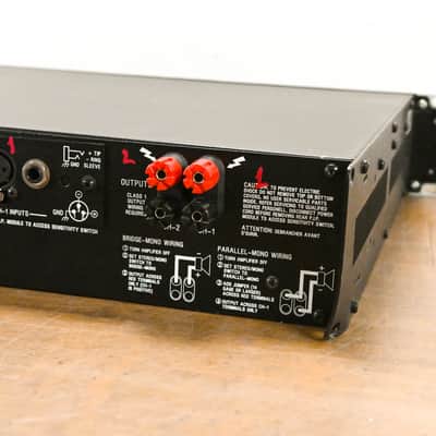 Crown Macro-Tech 602 2-Channel Power Amplifier CG0127S image 7