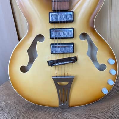 Mariya Electric Guitar 6 Strings USSR Soviet Vintage and Rare image 11