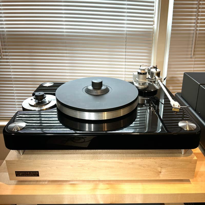 VPI  Aries with JMW Memorial Tonearm image 1