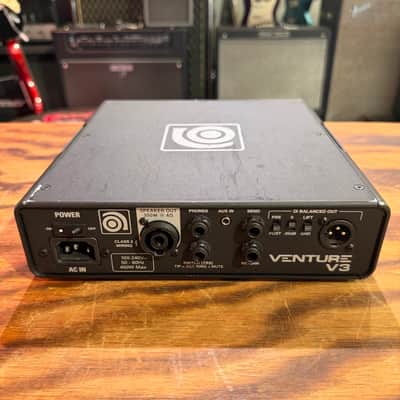 Ampeg Venture V3 300-Watt Bass Amp Head image 2