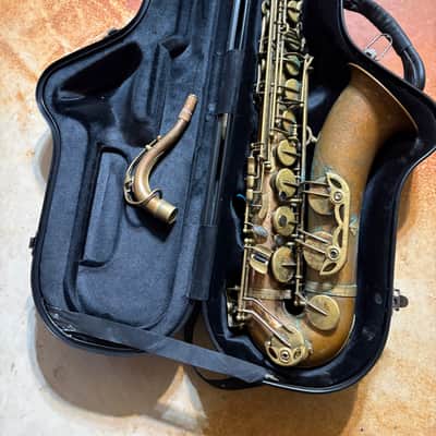 SaxArts Tenor saxophone 2012 - Bare brass image 1