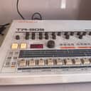 Roland TR-909 Rhythm Composer 1983 - 1985 - White