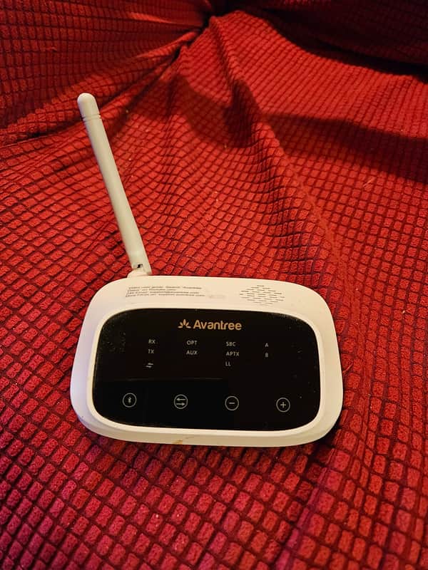 Bluetooth Transmitter Reciever BTTC-500 2020s - White image 1