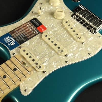 Fender American Elite Stratocaster Guitar, Ocean Turquoise, Maple Board - 0114002708 (818) image 10
