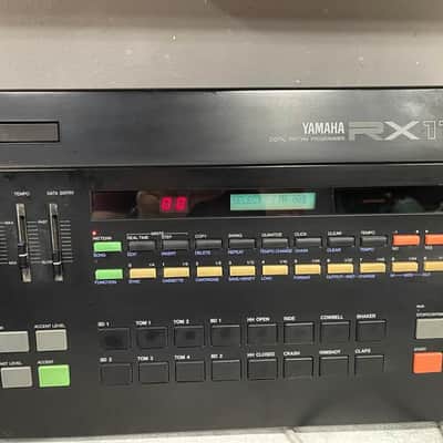 Yamaha RX11 Digital Rhythm Programmer 1984 Black