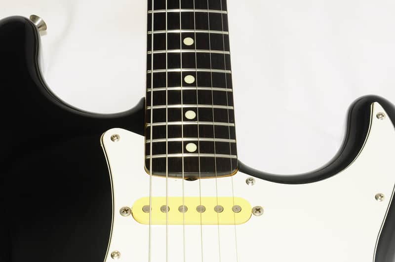 Excellent Fender Japan Black ST-362 Stratocaster Electric Guitar