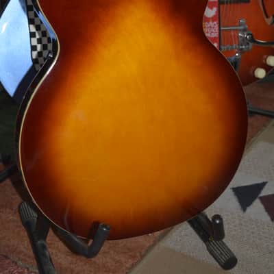 2017-18 Eastwood Airline H74 DXL Semi-Hollowbody in Honeyburst w/ a Bigsby, New Nickel Dunlop Straploks & a Mint Eastwood Hardshell Case ~ Mint ! image 5