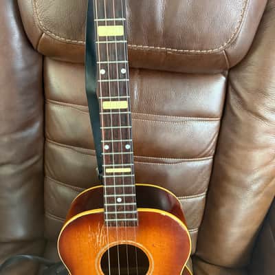 Vega Arthur Godfrey De Luxe Solo Lute Baritone Ukulele 1950s - Mahogany image 3
