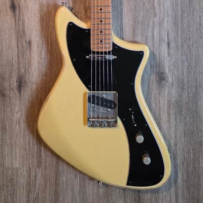 Tokai Custom Edition “oldies but goodies” Super strat Trans blue