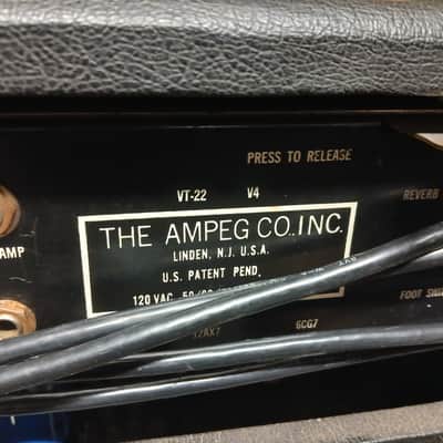 1970-72 Ampeg VT-22 100-Watt 2x12" Guitar Combo Serviced F&T Capacitors Vintage 7027A image 9