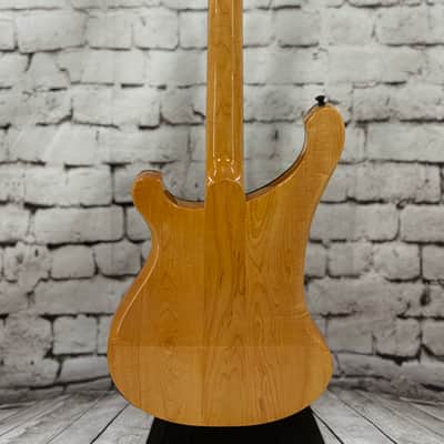 1985 Rickenbacker 4003 - Mapleglo with Black Hardware / Black Trim image 8