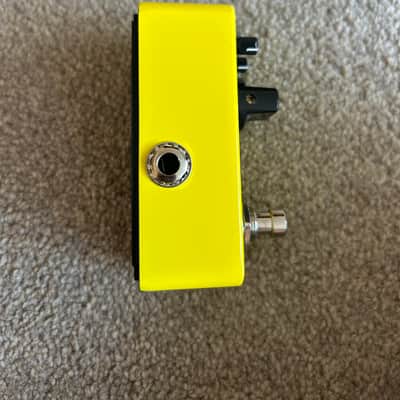 Donner Yellow Fall Analog Delay 2010s - Yellow image 4