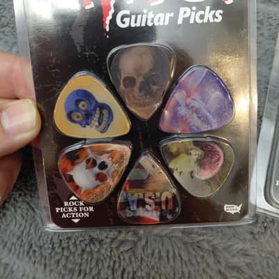 Hot Picks Skulls / Alien / Gothic / Alive Collectible Guitar Picks image 3