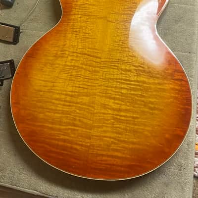 Walsh Semi-hollow 2024 - Nitrocellulose image 3