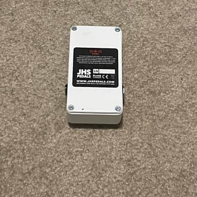JHS 3 Series Chorus 2020 - Present - White image 2