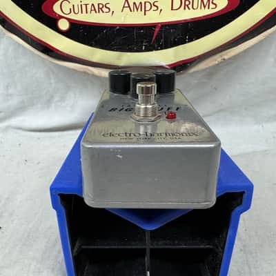 Electro-Harmonix Triangle Big Muff Pi Fuzz Distortion Pedal image 3