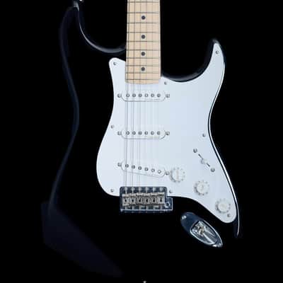 Fender 2015 Eric Clapton Signature 'Blackie' Stratocaster in Black, Pre-Owned image 1
