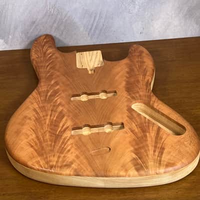 NOS High End Offset Bass Body – Highly figured Feathered Crotch American Cherry Top / Swamp Ash Back –Limited Supply R15 image 6