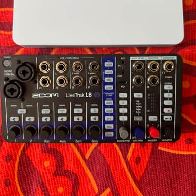 Zoom LiveTrak L6 6 Channel Digital Mixer w/ 3d printed cover image 4