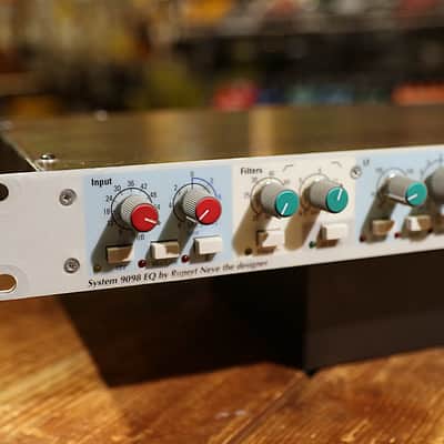 Immagine AMEK System 9098 EQ Mic Preamp with Equalizer 1990s - Gray - 3