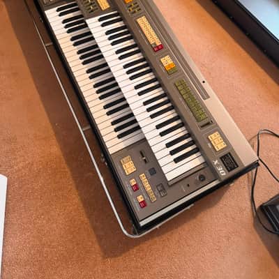 ELKA X-30 Vintage Analogue Organ RARE image 6