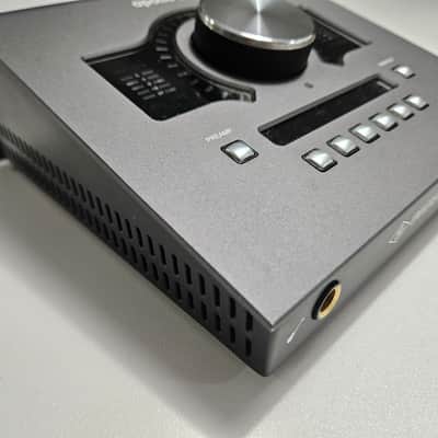 Universal Audio Apollo Twin MkII QUAD Thunderbolt 2 + UAD Plug-In Collection image 7