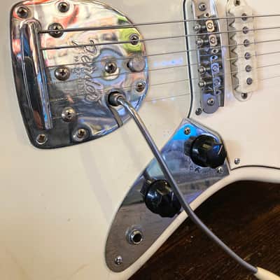 Fender Jaguar 1962 - 1965 - White Refin with Matching Headstock image 4