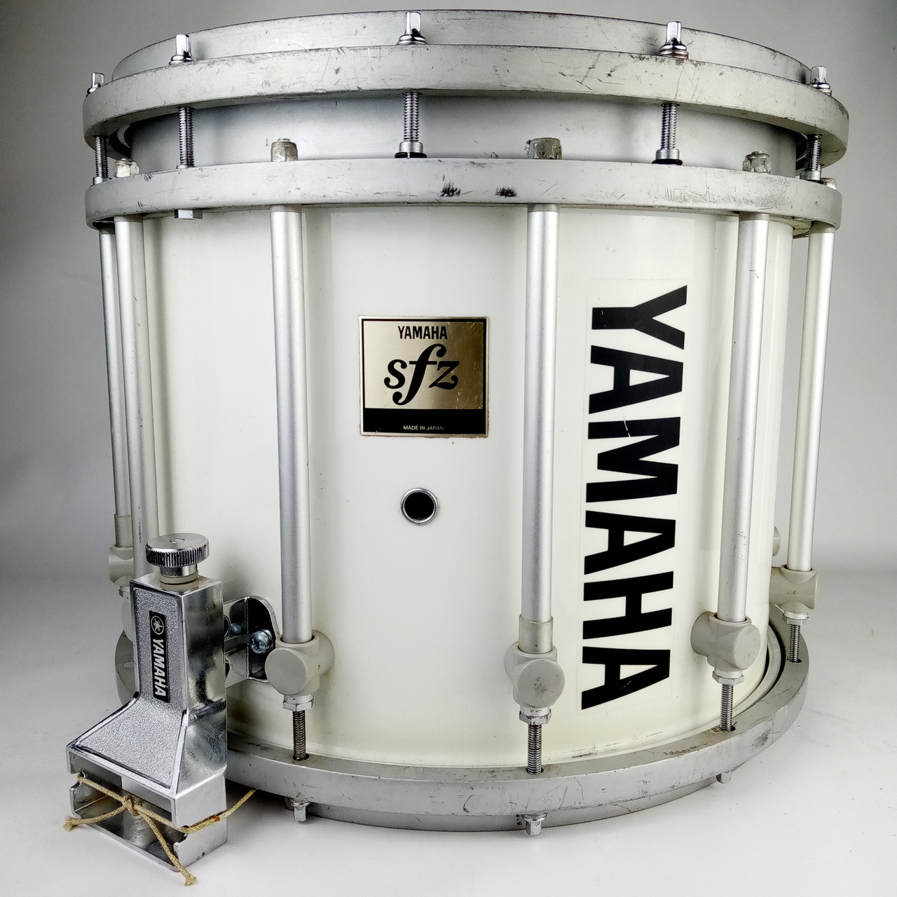 Yamaha 12x14" 9400 SFZ Marching Snare Drum Gloss White Japan Die-Cast Rims/Hoops — main photograph