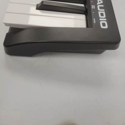 M-Audio Keystation 49 MkIII MIDI Keyboard Controller 2019 - Present - Black image 7