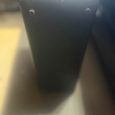 Hughes & Kettner 2x12" Guitar Speaker Cabinet - Black image 4