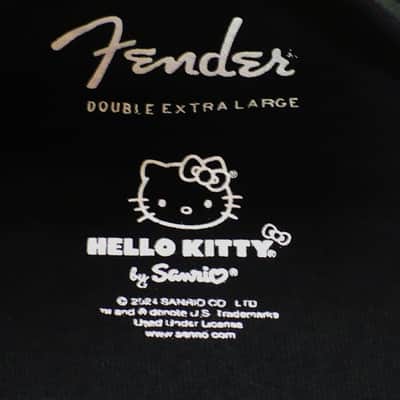 Fender Tokyo Hello Kitty Pick Logo Limited Edition Tee / Official Shop/ Very Rare image 3