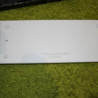 Teenage Engineering OP-1 Portable Synthesizer Workstation 2011 - Present - White image 6