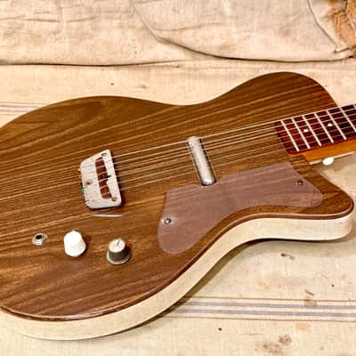 ~1959 Silvertone-Danelectro U-1 Model 1300 Brown Faux Wood Grain image 16
