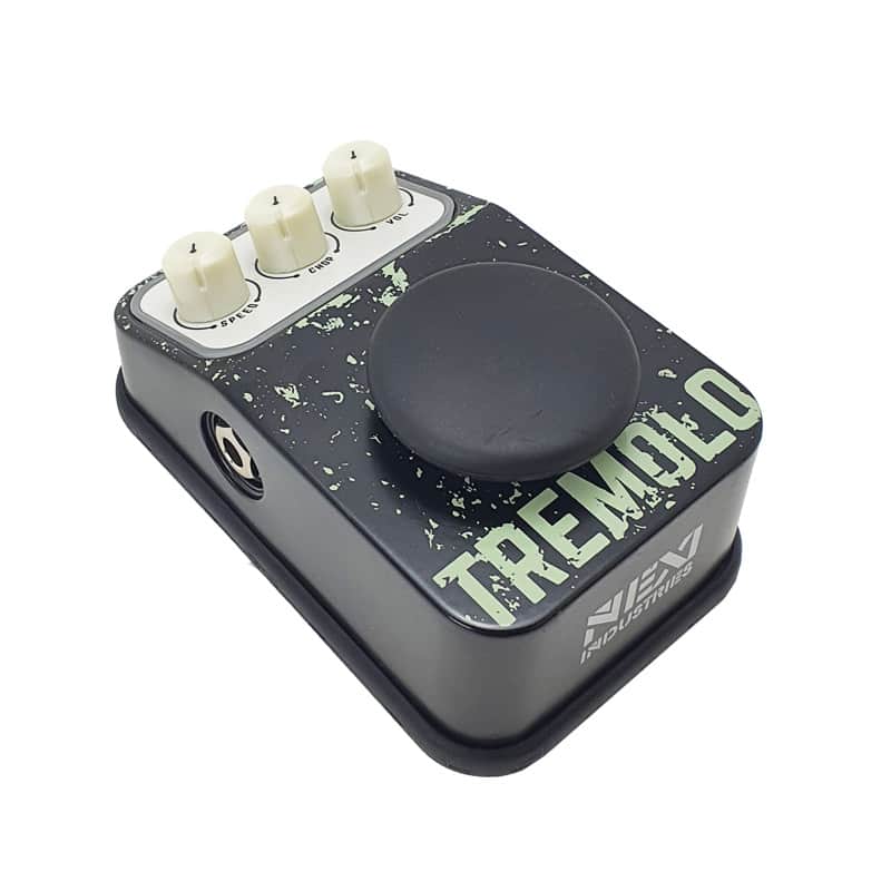 NEXI Industries Urban Collection Tremolo Effects Pedal image 1
