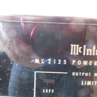 McIntosh MC2125 Power Amplifier early 1970's - Glass and black image 4