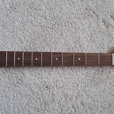 Squier Classic Vibe 60s Precision neck image 1