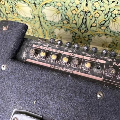 Roland KC-550 Keyboard Amp image 6