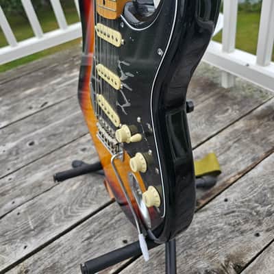 Fender 70s Stratocaster 1999 - 3TSB with Upgraded Pickups image 8