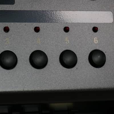 Roland VK-8M + Bracket image 13