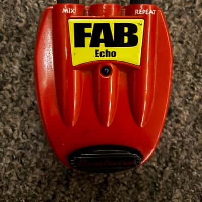 Danelectro Fab Echo 2010s - Red image 1