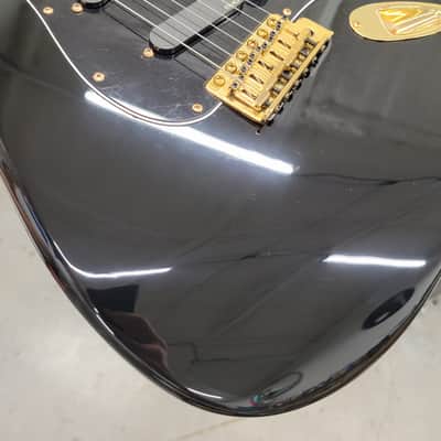 Fender Deluxe Series Stratocaster MIM w/ EMG Pick Ups - 2000s - Black/Gold W/ Gig Bag (C016-48) image 19