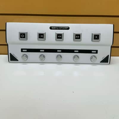 Apogee GiO USB Audio Interface 2010s - White image 1